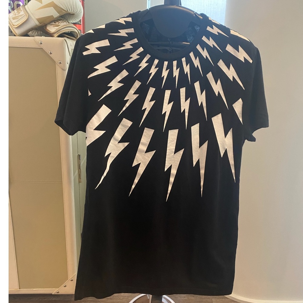 NEIL BARRETT
LIGHTNING PRINT COTTON T-SHIRT
